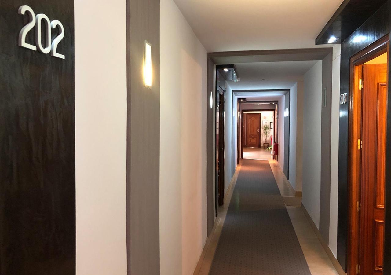 Hotel La Zambra Манча-Реаль Экстерьер фото